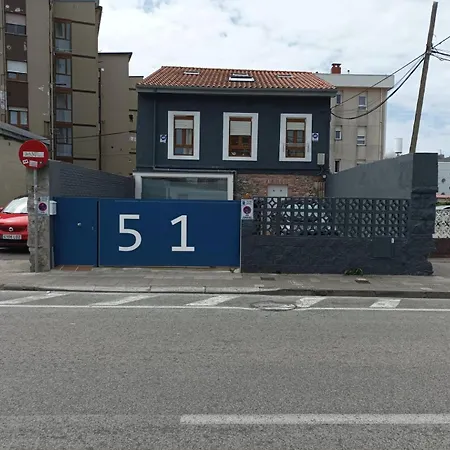 Casa Davila *